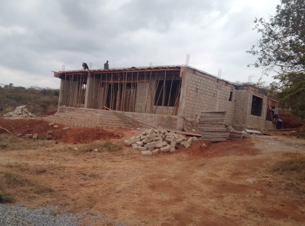 Block wall construction